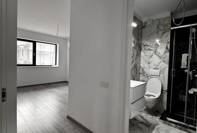 Apartament cu 3 camere semidecomandat în Central - 4