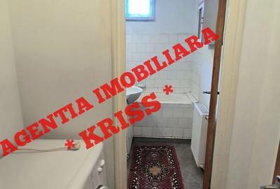 Apartament cu 3 camere semidecomandat în Trivale - 2