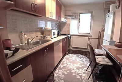 Apartament cu 4 camere semidecomandat în George Enescu - 7