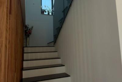 Casă individuală cu 6 camere cu Canalizare în Tunari - 17