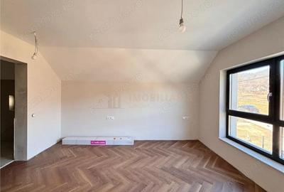 Casă cu 4 camere cu Teren 500 Mp în Ferneziu - 6