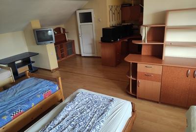 Casă cu 5 camere cu Teren 170 Mp în Vințu de Jos - 2