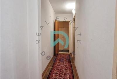 Apartament cu 3 camere decomandat, mobilat în Tractorul - 13