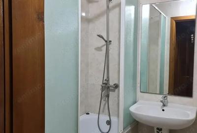 De inchiriat apartament de 3 camere in zona Titan aproape de metrou - 1