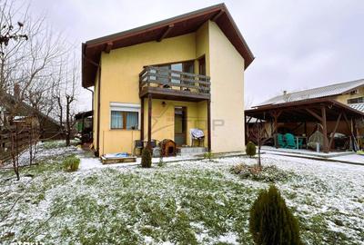 Casă cu 5 camere cu Teren 411 Mp în Bucium