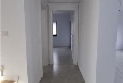 Casă individuală cu 4 camere cu Canalizare în Rediu - 8