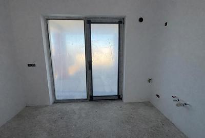 Duplex cu 4 camere cu Canalizare în Săcălaz - 2