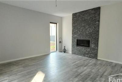 VILA de LUX in Burdujeni - 12