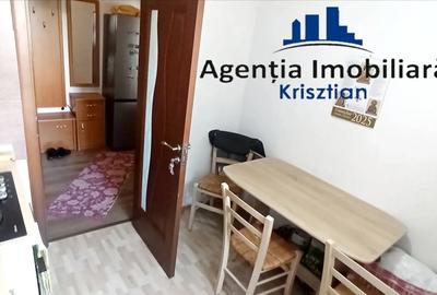 Apartament cu 2 camere de vanzare - Zona Solidarita?ii - 2