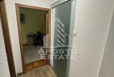 Apartament 2 camere,etaj 2,centrala proprie,zona Gh.Lazar - 10