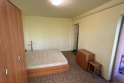 Garsonieră semidecomandată, mobilată în Vasile Aaron - 3