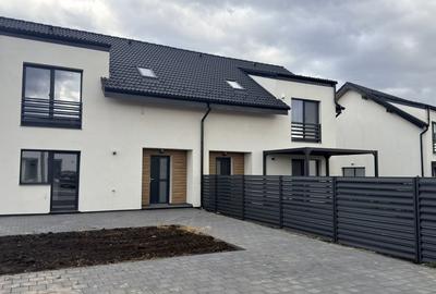 Vila tip duplex 4 camere zona Central Sura Mica - 2