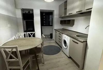 Apartament cu 3 camere, mobilat în Central - 10