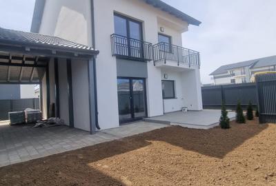 Casă individuală cu 4 camere cu Canalizare în Șelimbăr - 4