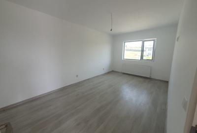 Apartament cu 2 camere decomandat în Galata - 4