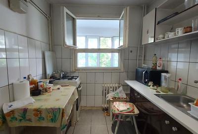 Apartament cu 3 camere decomandat în Sălăjan - 3
