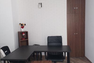 Particular  inchiriez  spatiu  birou  zona   Mosilor - 2