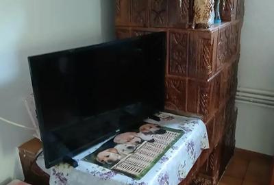 Casă cu 4 camere cu Teren 1500 Mp în Bora - 5