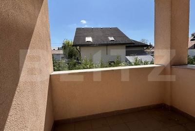 Casă cu 8 camere cu Teren 500 Mp în Gruia - 2