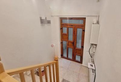 Curte Generoasa Pretabil After School - 1