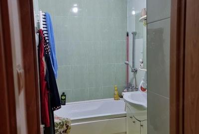 Apartament cu 2 camere semidecomandat în Micro 6 - 2