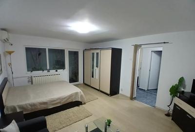 Garsonieră decomandată, mobilată în Dristor - 2