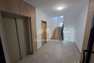 Apartament cu 2 camere decomandat în Tractorul - 3