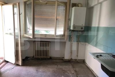 Apartament cu 3 camere semidecomandat în Micro 16 - 4