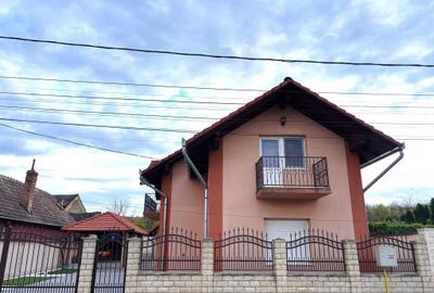 Casă cu 4 camere în Viișoara - 3