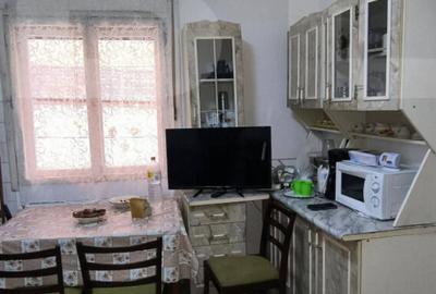 Vand casa la Nadrag zona linistita foarte aproape de centru - 15