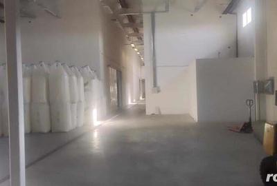 Spațiu comercial, de 1,000 mp, în Nord - 3