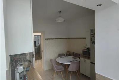 Vanzare apartament 3 camere Centru zona Platinia locatie de exceptie, Cluj-Napoc - 2