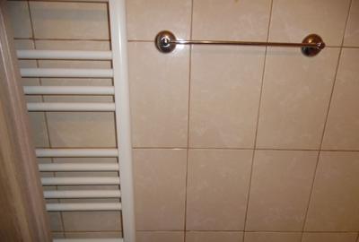 Inchiriez apartament 2 camere in Deva, pe str. Minerului, et 1 - 17