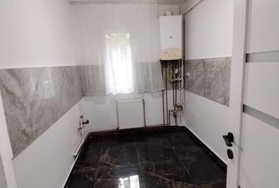 Apartament cu 3 camere decomandat în Tătărași - 6