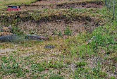 Teren de 1600 mp, în Gilău - 2