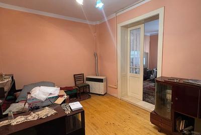 Casă cu 3 camere cu Teren 374 Mp în Central - 10