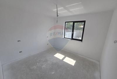 Casa Golesti, Comision 0% - 10