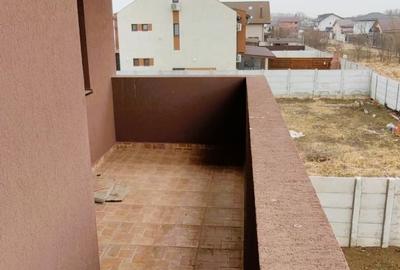 Duplex cu 4 camere cu Canalizare în Domnești - 8