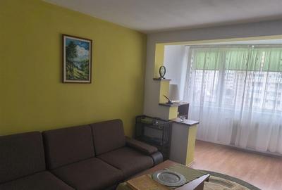 Apartament cu 3 camere, etaj intermediar,  Scriitorilor, Brasov - 2