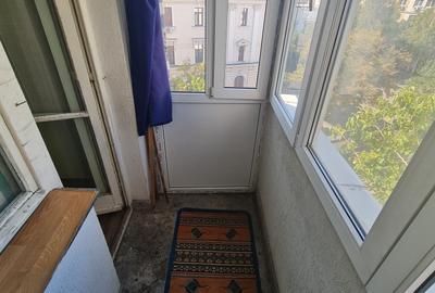 Apartament cu 3 camere semidecomandat, mobilat în Gara de Nord - 10