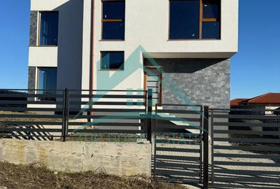 OPORTUNITATE! De vanzare casa individuala in Dezmir! OPORTUNITATE! De vanzare casa individuala in Dezmir! - 2