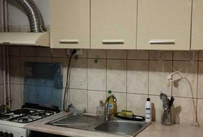 Vitan auchan etaj 3 - 6