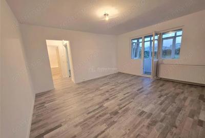Apartament cu 2 camere semidecomandat în Micro 3 - 8