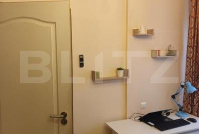 Casa de vanzare, cu 5 camere, 120 mp utili, teren 240 mp, zona UMF - 2