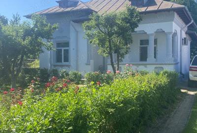 Casă cu Teren 2600 Mp în Periș - 1