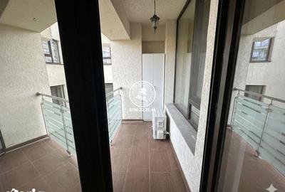 Apartament cu 3 camere semidecomandat în Copou - 1