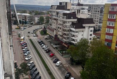 Apartament cu 2 camere decomandat în Central - 1