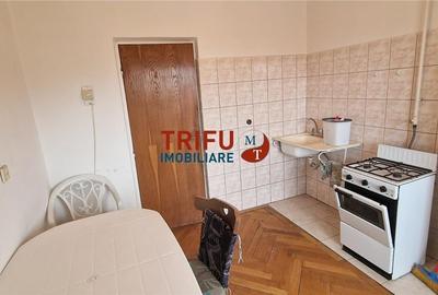 Apartament 3 camere, 2 bai, garaj, boxa zona Cetate - 6