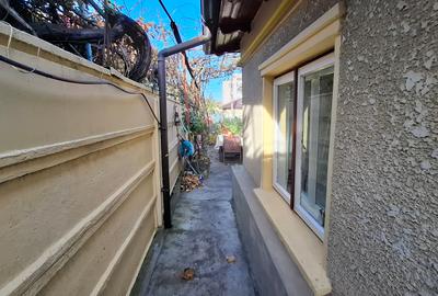 Casa 3 camere - constructie mixta + teren 200 mp (deschidere 8 ml ) - 9