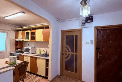 Inchiriez ap.2 cam Inchiriez ap.2 cam - 7